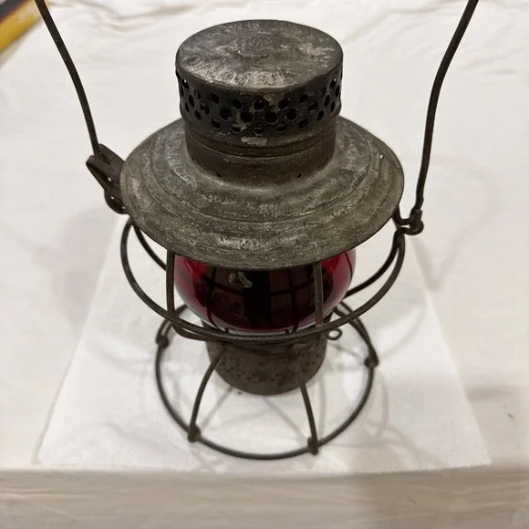 1920s HANDLAN St. Louis RAILROAD Gas Company RED Lens Lantern - Picture 2 of 11